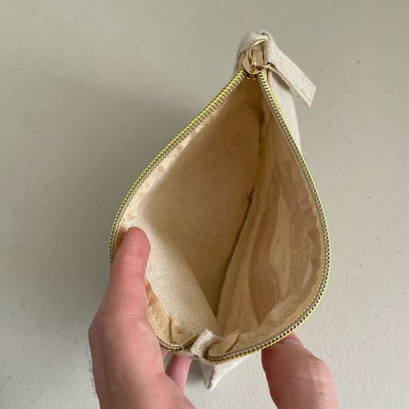 ECO LOF makeup bag - Picture 3 of 3